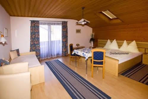 Ferienwohnung Neuhuber Bad Goisern Ngoại thất bức ảnh